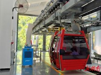 岳麓山索道多举措送清凉提升游客体验