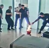 岳麓山评论丨违规充电宝真“起火”了，安全底线莫逾越