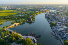 暑气正盛，古镇旅游热度更燃！