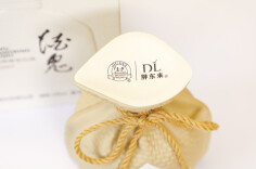 200元价格带杀出黑马！“酒鬼•自由爱”凭什么成为中产酒桌新宠？