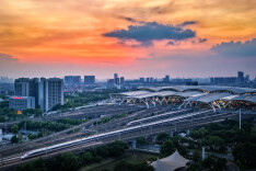 “避暑游”火爆，超16万人从长沙南站开启“清凉之旅”