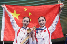 巴黎奥运花游双金“姐妹花”在香港逐梦“花样年华”