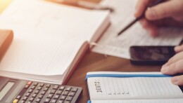 三湘时评丨专硕三年制改革不仅仅是拉长“时间轴”