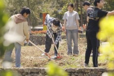 理论·学习丨多方发力，为大学生与乡村的“双向奔赴”铺路架桥