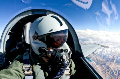 空军招飞对象进一步向拔尖生源聚焦 今起使用多架运-20运送新飞行学员