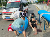 烈日下的守护！长理学子与电力员工协力救助事故伤者