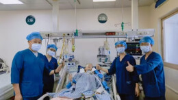 女子30楼坠落奇迹生还，医院救治50余天