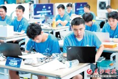 长沙21名学子成“创新之星”