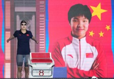 游泳世锦赛 | “下次还想来！”——12岁游泳小将于子迪书写夏日童话