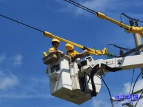 国网资兴市供电公司：战高温 保供电 送清凉