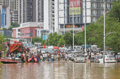 强降雨致广东多条道路中断 正全力抢通