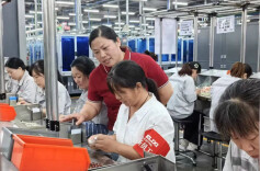 李杨：当好工友“贴心人” 发出履职“好声音”