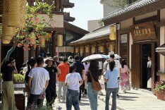 税务添薪 夏日经济“热辣滚烫”