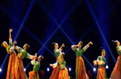 理论·新论 | 让湖南红色舞蹈成为高校思政教育的“活教材”