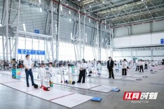 2025年长株潭“建宁杯”青少年击剑公开赛火热开赛