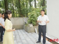 曾平原调研督导区综治中心规范化建设