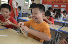 南华大学“百草防疫”入乡进课堂