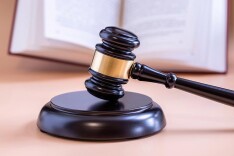 理论·学习 | 从审理者到治理者：以“三个坚持”激活基层社会治理新动能