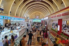 文体视点|上海书展变上海文创展？看出版业的生存智慧