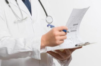 蒋涤非看望慰问一线医生时强调 以精湛医术和仁爱之心守护人民健康