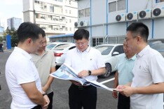 蒋君督导重点项目建设工作