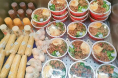 火车站站台15元盒饭，为何那么“香”？