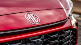 燃油车稳当下，新能源搏未来：MG品牌两年内将推13款电动车