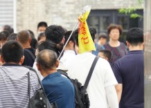 老人旅游旺季将至，如何货比三家避坑？攻略来了