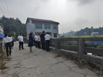 代表“钉钉子”精神铸就四村安心桥