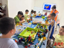 永顺：“科创一小时”公益课点燃青少年科学梦