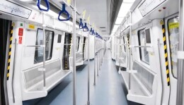 地铁的座位为什么要竖着排列？