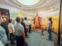 湘潭市开展民族界代表人士暑期谈心活动