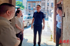 白再兴调研老旧小区改造及配套基础设施建设工作