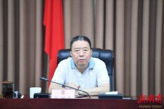 毛万春主持召开专题会议：严字当头一抓到底 推进作风建设走深走实