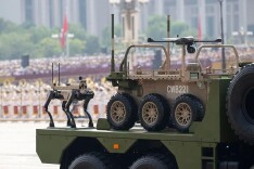 再说一遍，不是“机器狗”！