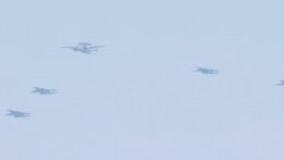战鹰列阵、凌云九天！九三阅兵空中梯队实现多个“首次”