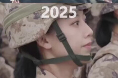 2019年阅兵火遍全网的女兵再次走上阅兵场 