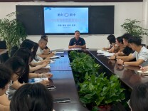 龙山县第一职业中学举办2025年秋季青年教师技能培训会