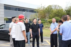 岳阳临港高新区现场办公：为企业停车难题“开良方”