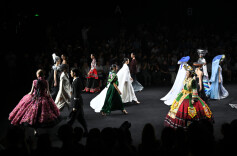 中国国际时装周·楚雄时装周彝绣非遗创新专场掠影