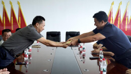 沅陵县领导赴沅陵职中开展教师节走访慰问活动