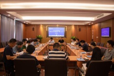 干货满满！这场沙龙为新生班主任“充满电”