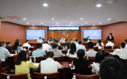 从“你好华容”到“我家华容” ——“励志青春·创业华容”活动引才聚心