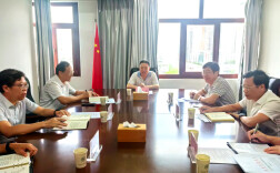 毛万春在省教育厅调研