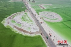 航拍秋日察尔汗盐湖