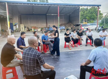 君山区钱粮湖镇：秋夜屋场会搭起“连心桥” 绘就基层治理暖心图景