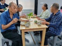 家门口的幸福“食”光！马鞍社区老年助餐点化解“幸福晚年”的烟火烦恼