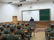 长沙民政职院保卫部（武装部）举行新生军训安全专项培训会