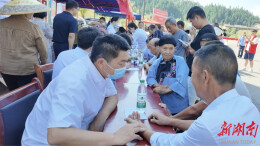 湖南省直工会劳模工匠服务乡村全面振兴活动走进凤凰县禾库镇