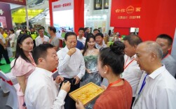 茶博会上 “集体出击”！“邵阳红”茶展区热闹非凡